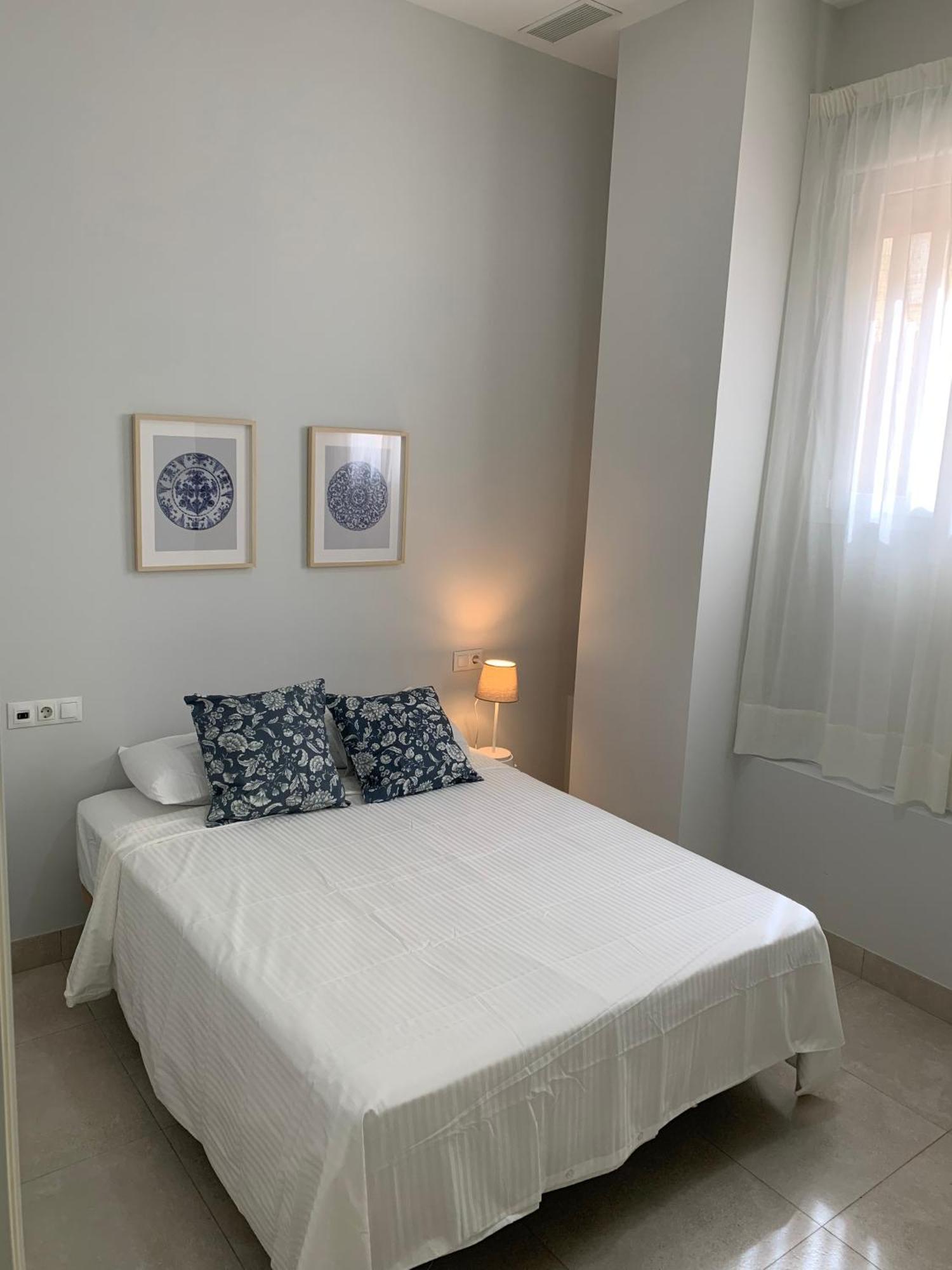 Apartamento Triana Moderno セビリア エクステリア 写真